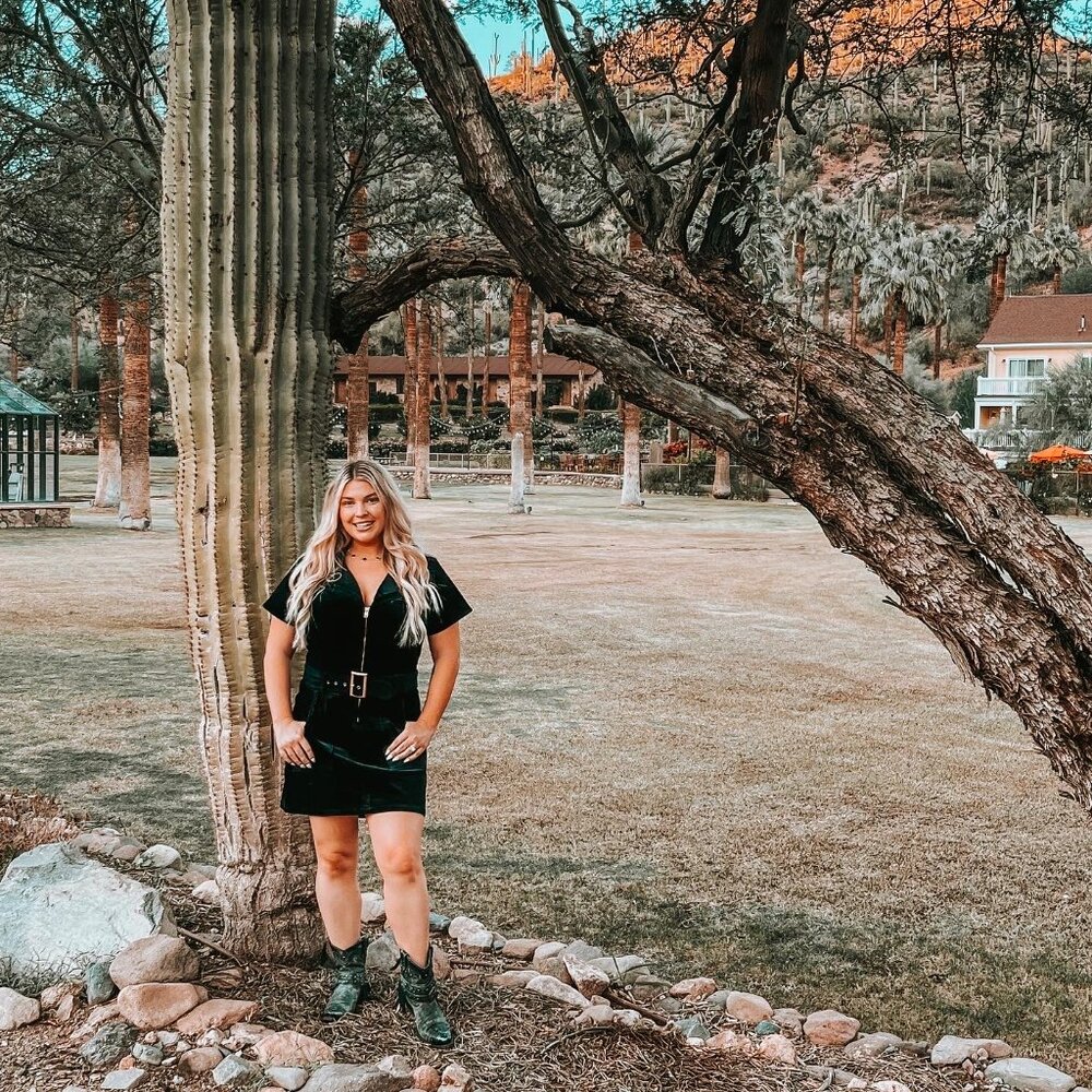 Show Me Your MuMu XL corduroy zip mini dress with belt - Picture 2 of 3